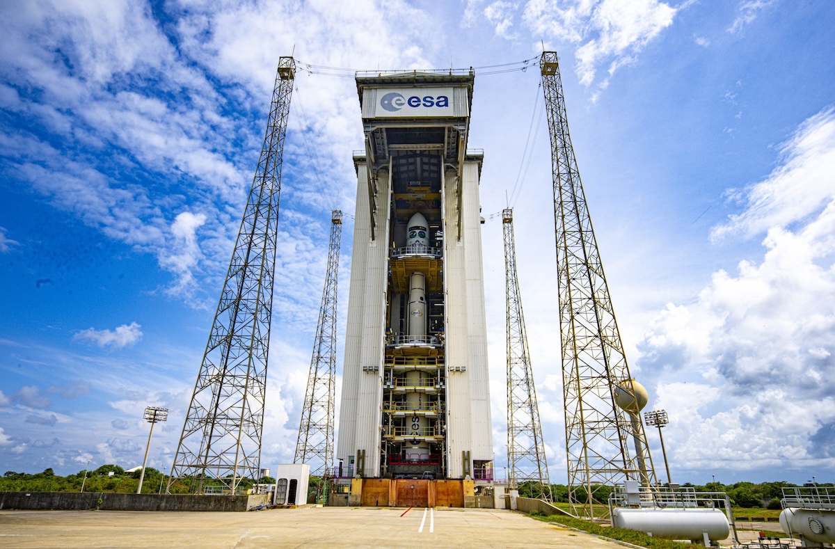 Vega-C laukaisualustalla